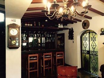 Hotel Los Alpes Quito Eksteriør billede